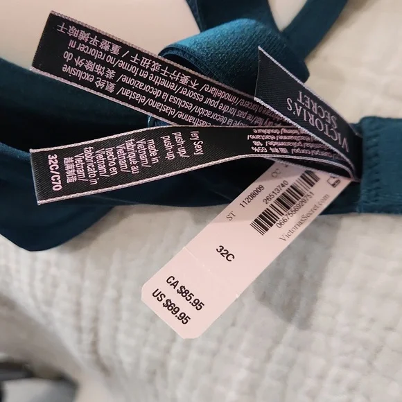 NWT Victoria Secret Very Sexy Push up Bras - Picture 4 of 11